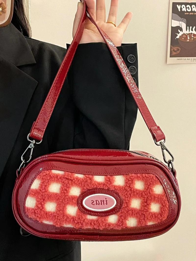 Underarm bag 2024 new winter niche design high-end shoulder bag ins large capacity western style crossbody bag