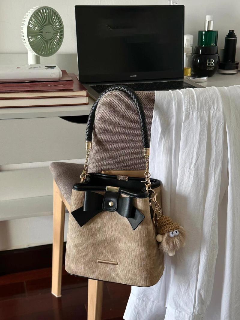 2024 new trendy versatile handbag niche design texture girly bow bucket bag single shoulder crossbody bag