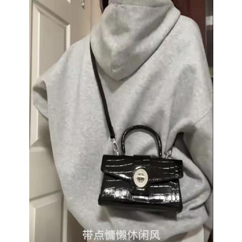 2024 fashion high-end women's bag niche crocodile pattern lock small square bag casual shoulder handbag crossbody bag trend