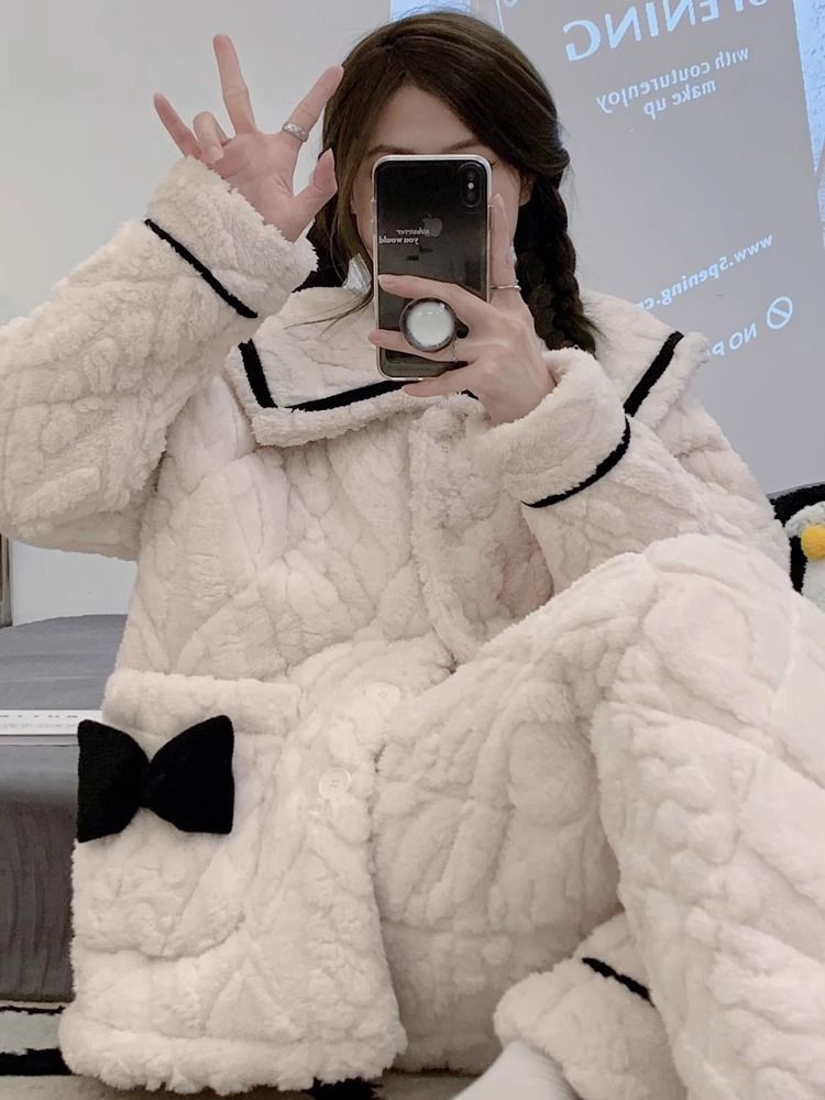 冬季珊瑚絨睡衣女新款加厚加絨三層夾棉冬天可愛蝴蝶結家居服外穿
