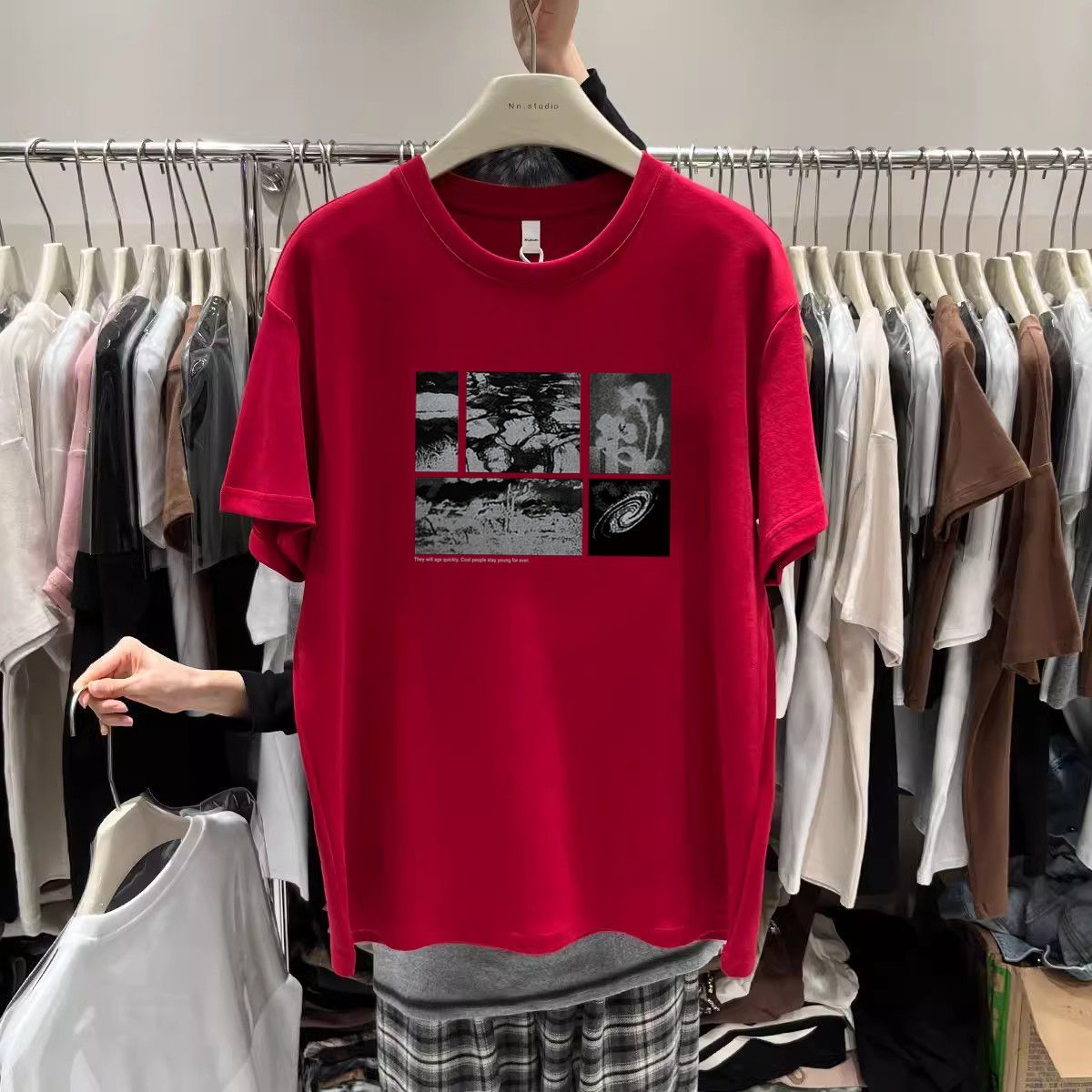 2024龍年本命年衣服女大紅短袖t恤女純棉燙印圓領百搭過年一家人