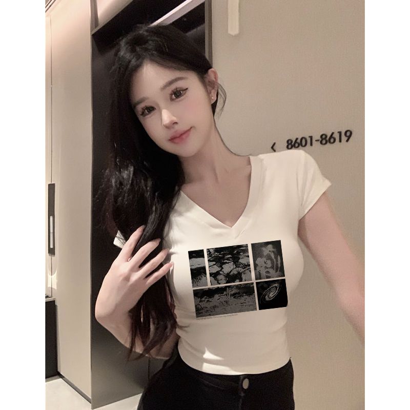 純欲性感白色v領短袖T恤女夏季2024新款韓版辣妹修身顯瘦短款上衣