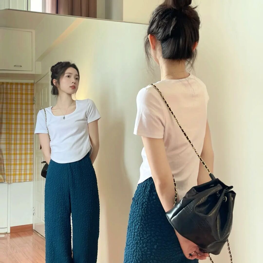 甜辣妹純欲顯瘦U領短袖T恤女春秋緊身設計感小眾內搭短款打底衫