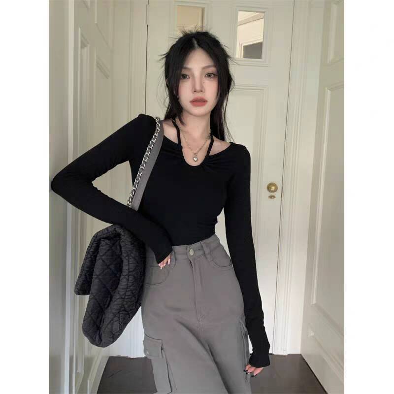 Black halterneck hot girl style long-sleeved bottoming shirt T-shirt for women 2024 spring new slim design niche top