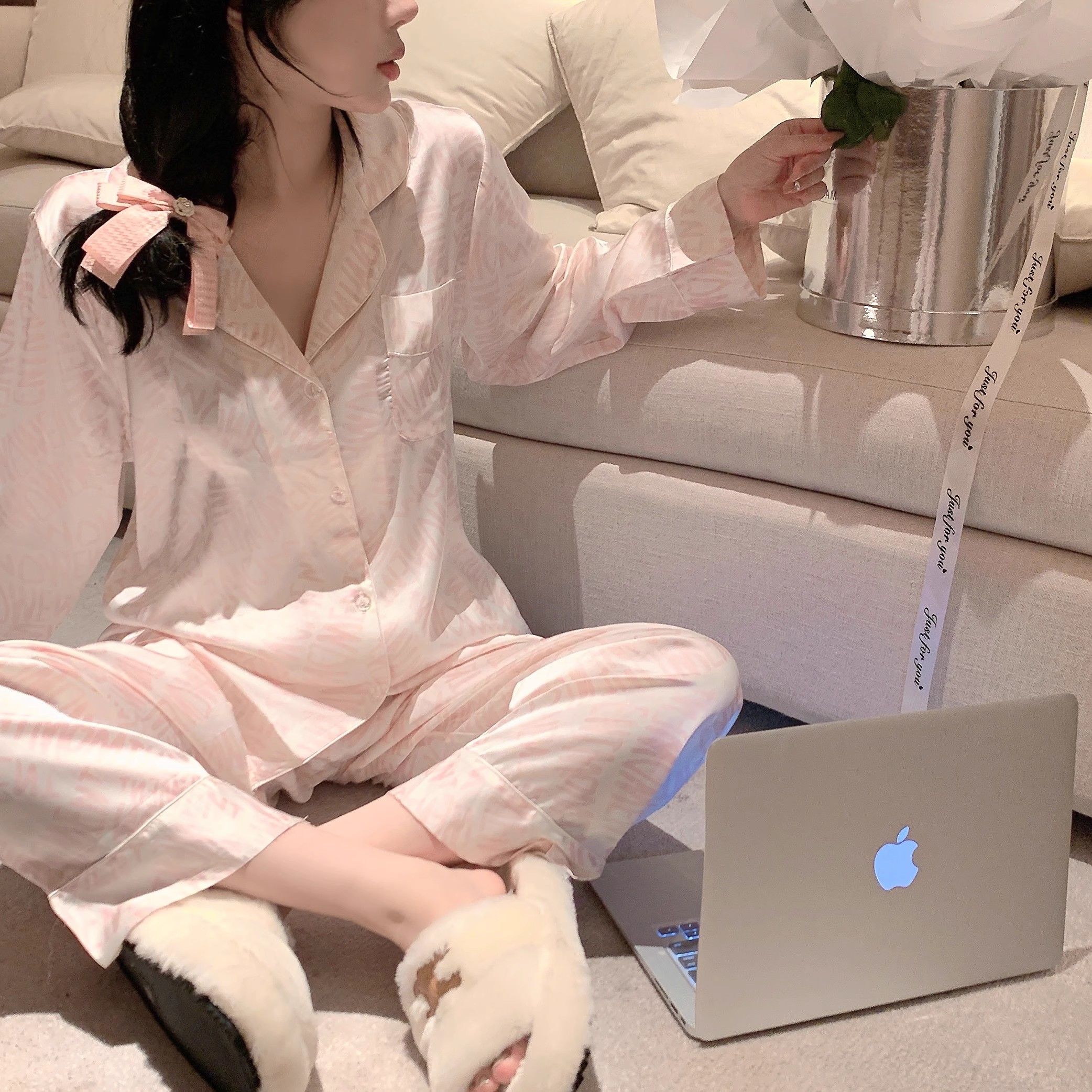 冰絲睡衣女2024春秋新款長袖薄款輕奢高級感網紅小香風家居服套裝