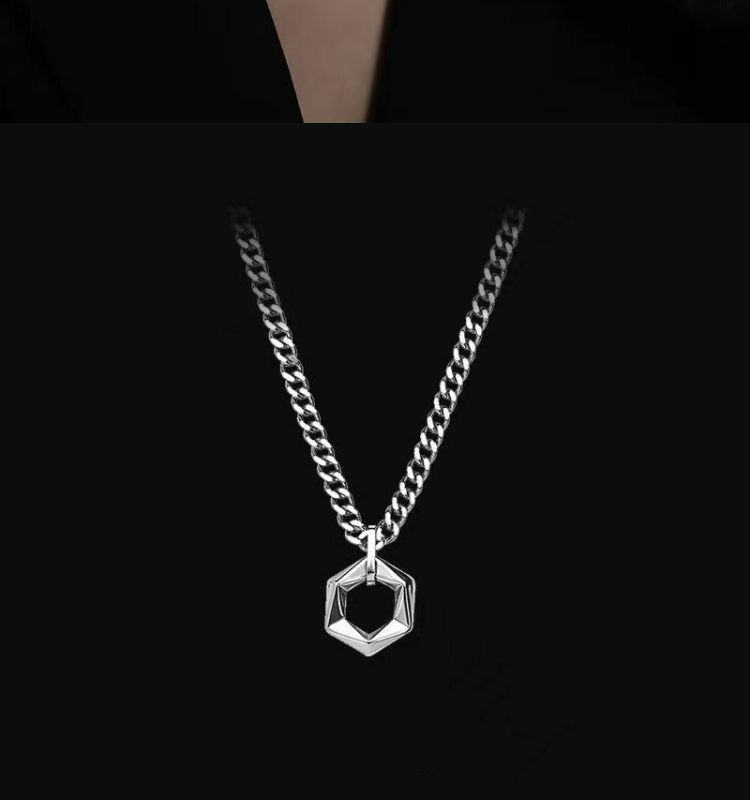 2024 New OT Buckle Hexagonal Matrix Men's Necklace Pendant Trendy Brand Hip Hop Titanium Steel Unisex Accessories_voghion.com