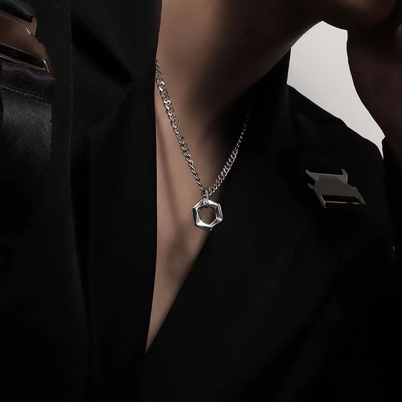 2024 New OT Buckle Hexagonal Matrix Men's Necklace Pendant Trendy Brand Hip Hop Titanium Steel Unisex Accessories_voghion.com