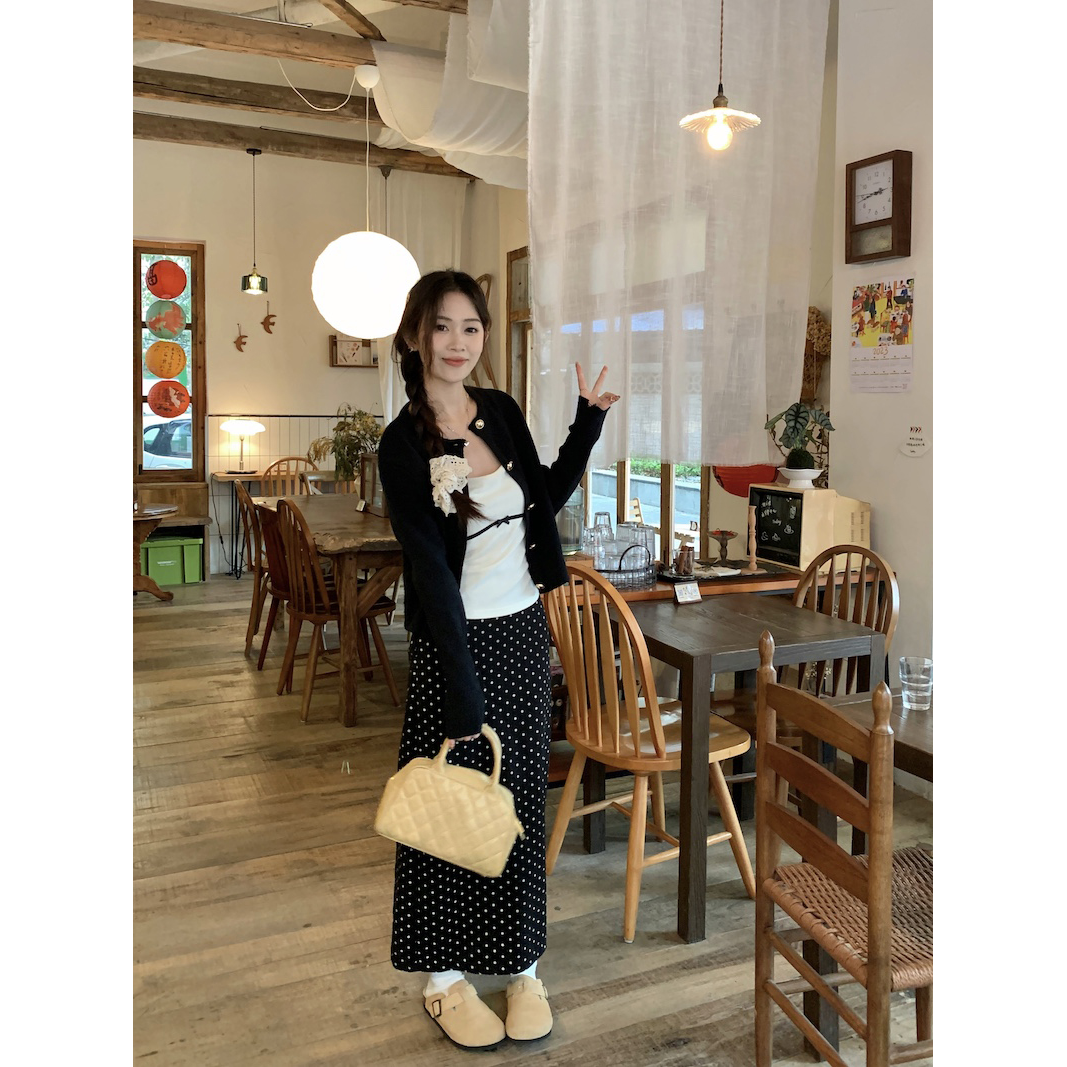 Korean drama outfit set, small fragrant style knitted cardigan suspender for women, early spring polka dot skirt, salt style light mature three-piece set