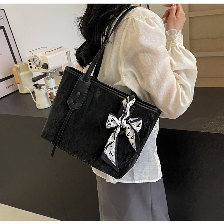 Women's Tote Large Capacity Summer Leisure 2024 New Work Shoulder Bag, College Student Class Commuter Bag_voghion.com