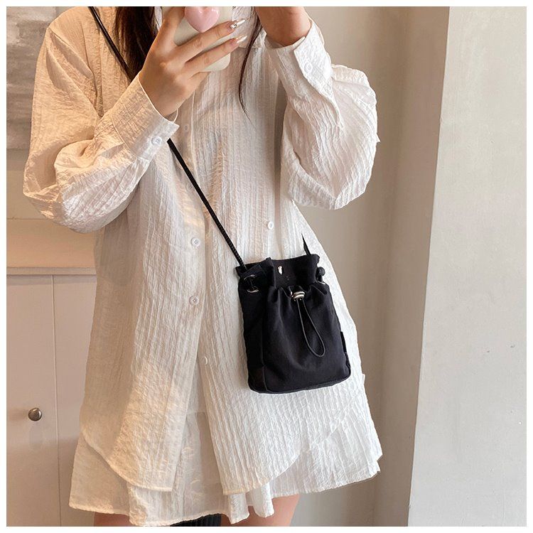 Sac à bandoulière pour femme, sac à bandoulière Oxford à la mode, mini sac de marche pour téléphone, sac en tissu, été 2024_voghion.com