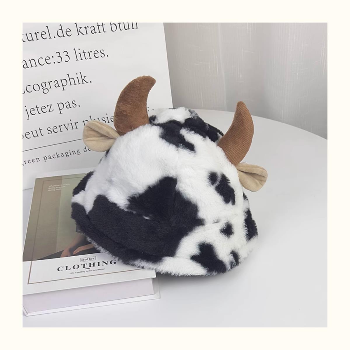 Schattige Niu Niu ~ Koreaanse versie van de herfst en winter warme pluche cartoon hoorn emmer hoed zoete en grappige vrouwelijke oorbeschermers ins bassin hoed_voghion.com