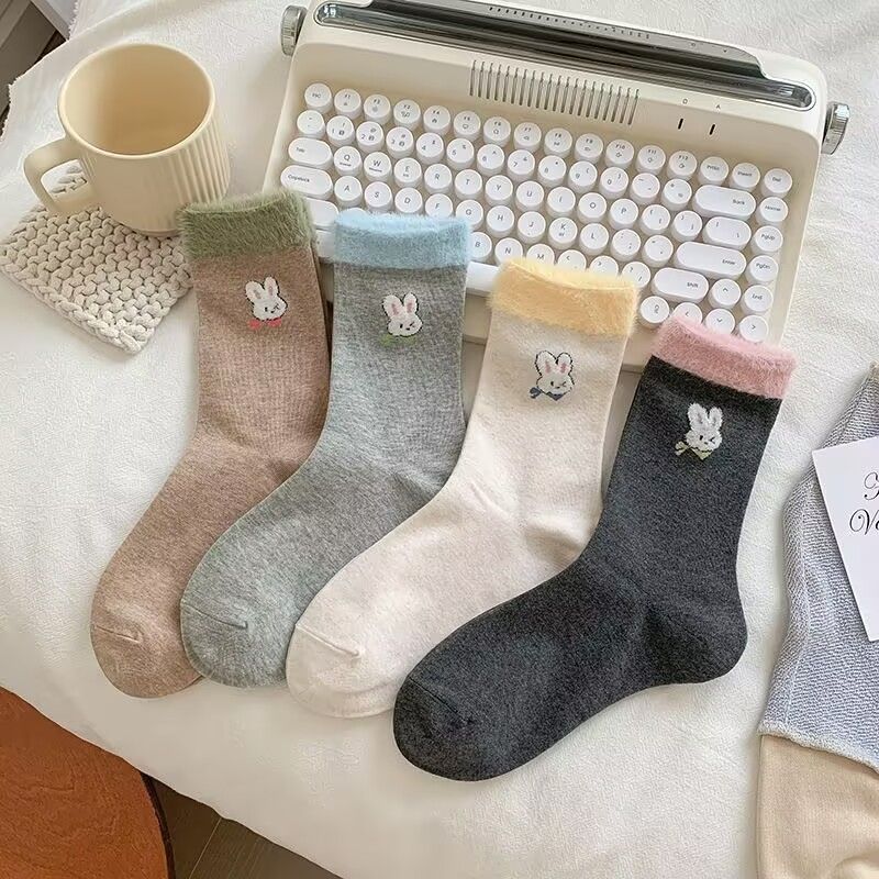 Comfortable, warm, stylish and good-looking socks_voghion.com