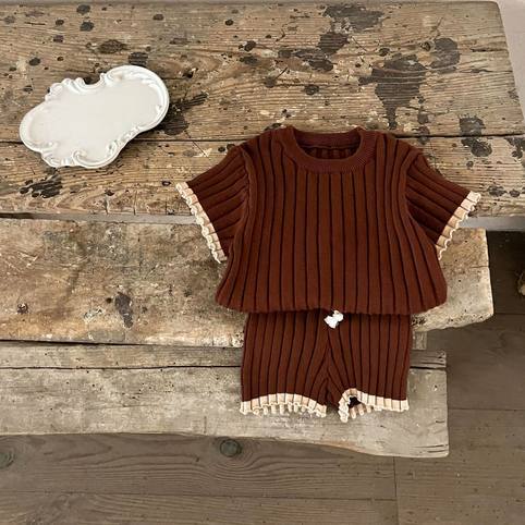 Komplet sweter i szorty dla niemowląt w stylu casual_voghion.com