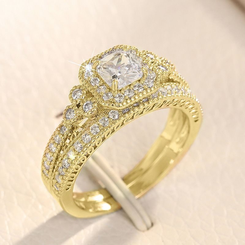 Anello di design per donna con zirconi stile vintage francese_voghion.com