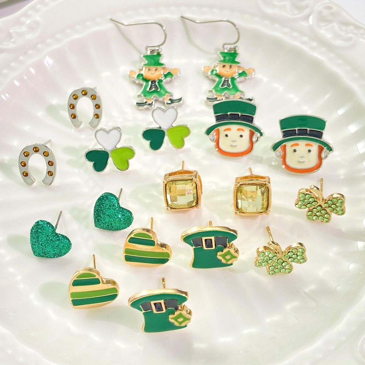 Ensemble de 3 boucles d oreilles trèfle pour la saint patrick_voghion.com
