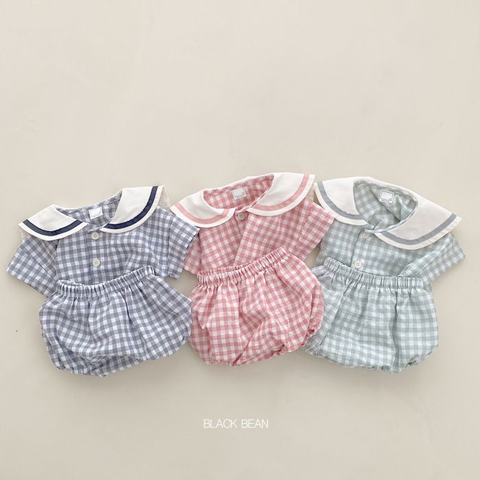 Conjunto bebé camisola com colarinho marinheiro e calções_voghion.com