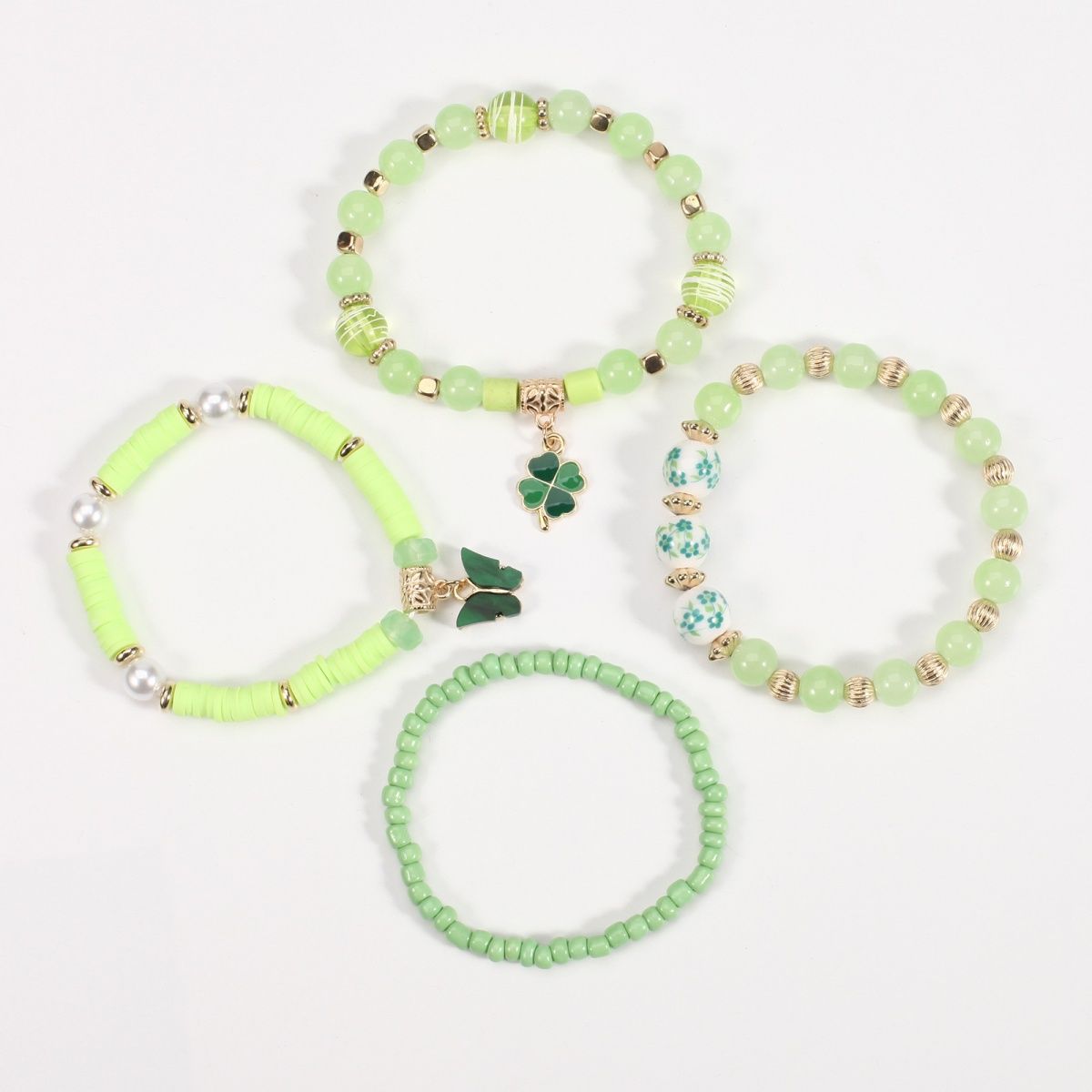 Conjunto de pulseiras com berloques são patrício para sorte_voghion.com