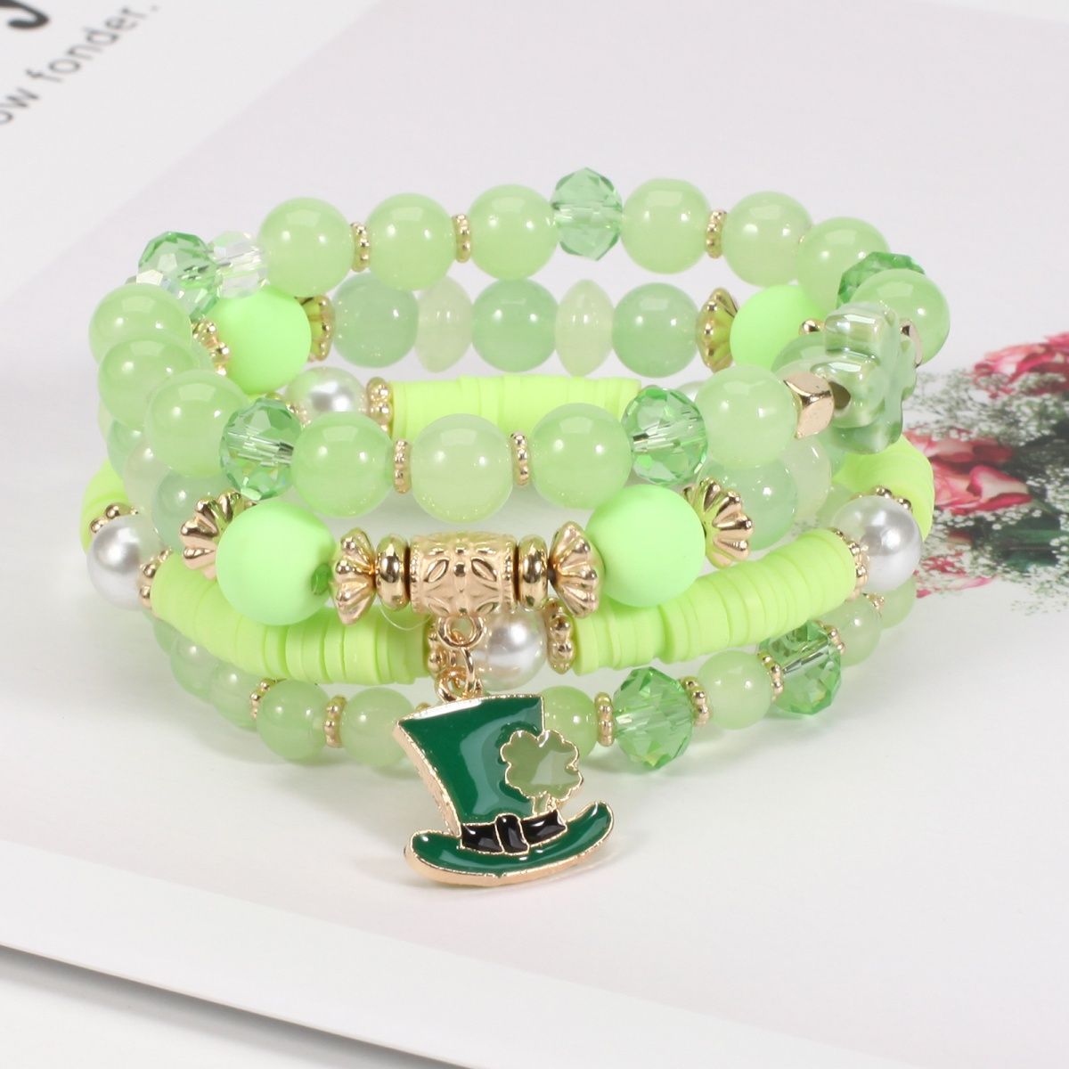 Conjunto de pulseiras com berloques são patrício para sorte_voghion.com