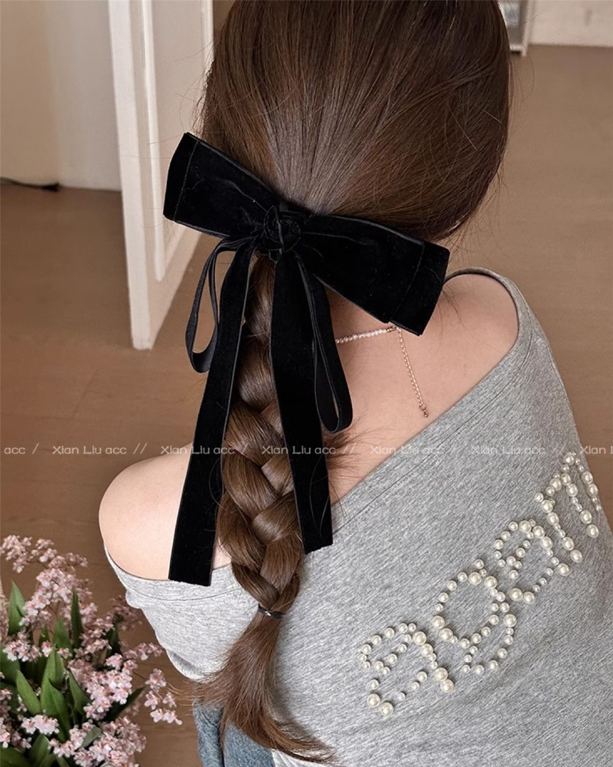 Pinza para el pelo con lazo de terciopelo accesorio primavera_voghion.com