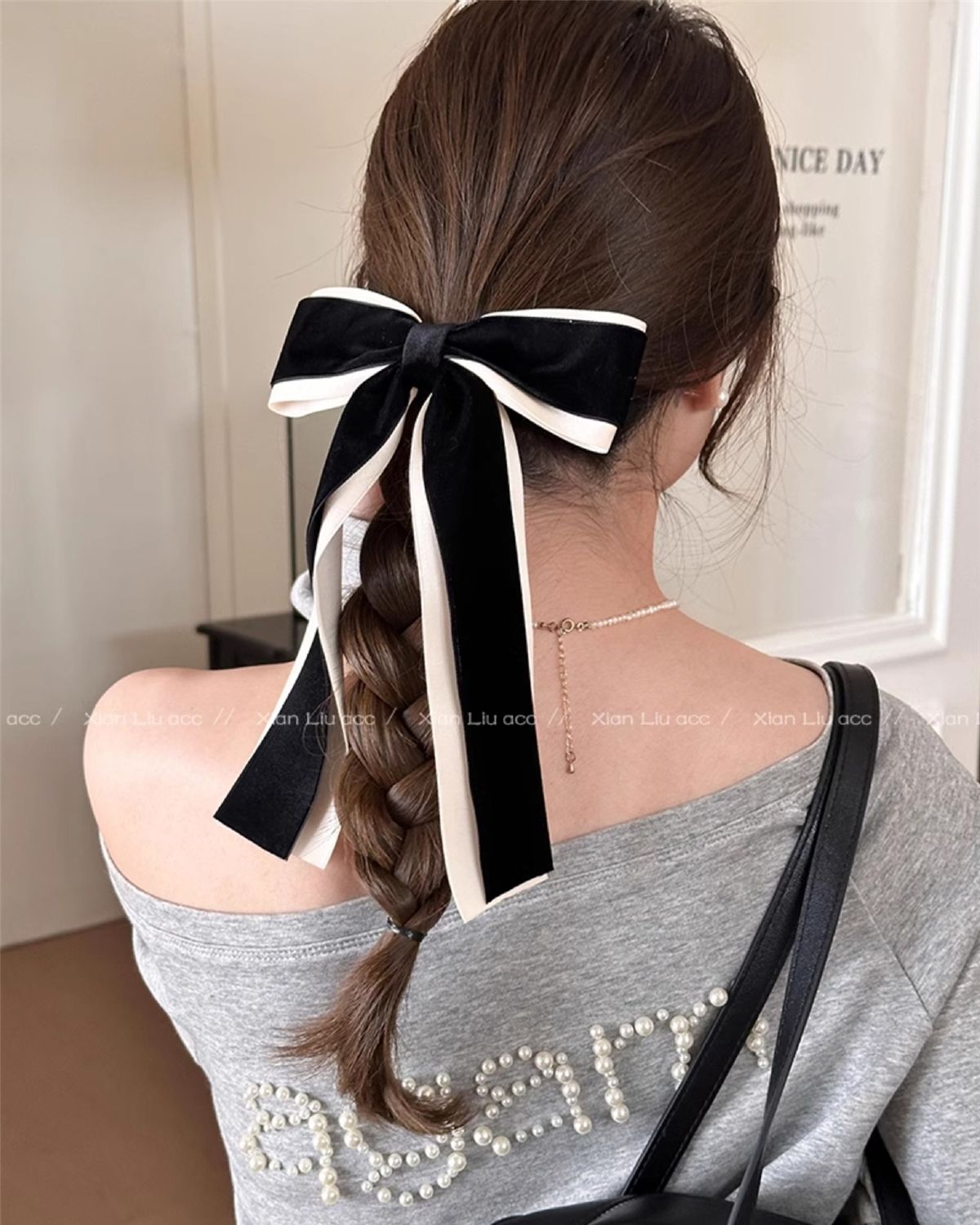 Pinza para el pelo con lazo de terciopelo accesorio primavera_voghion.com
