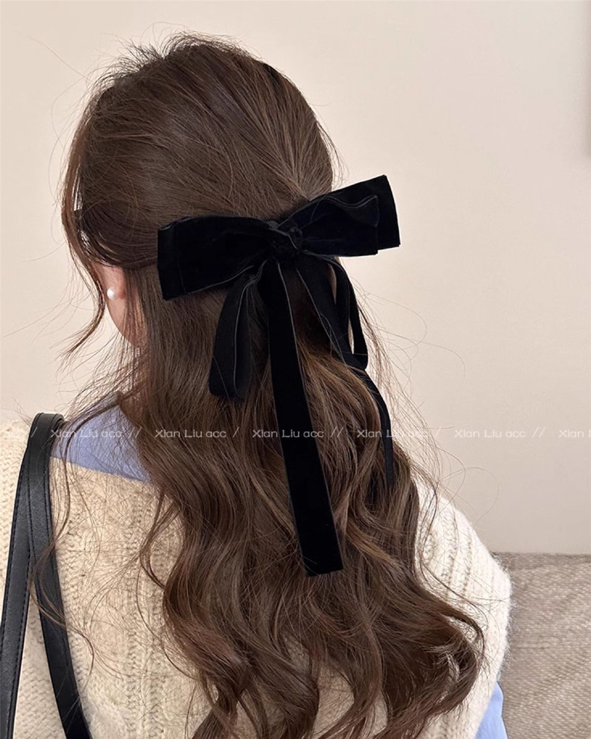 Pinza para el pelo con lazo de terciopelo accesorio primavera_voghion.com