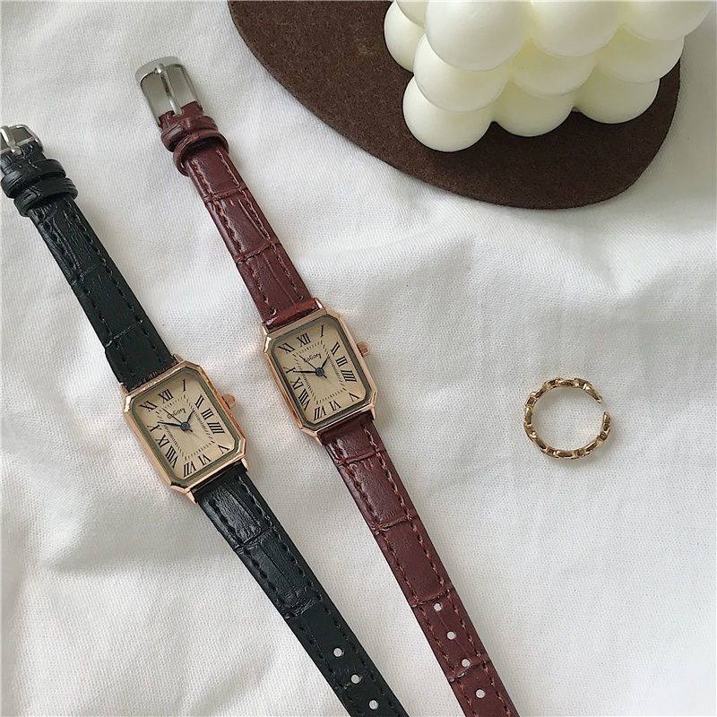 Montre à quartz de luxe pour femme, style français, carrée, rétro, à chiffres romains. Design élégant et raffiné, style Instagram._voghion.com