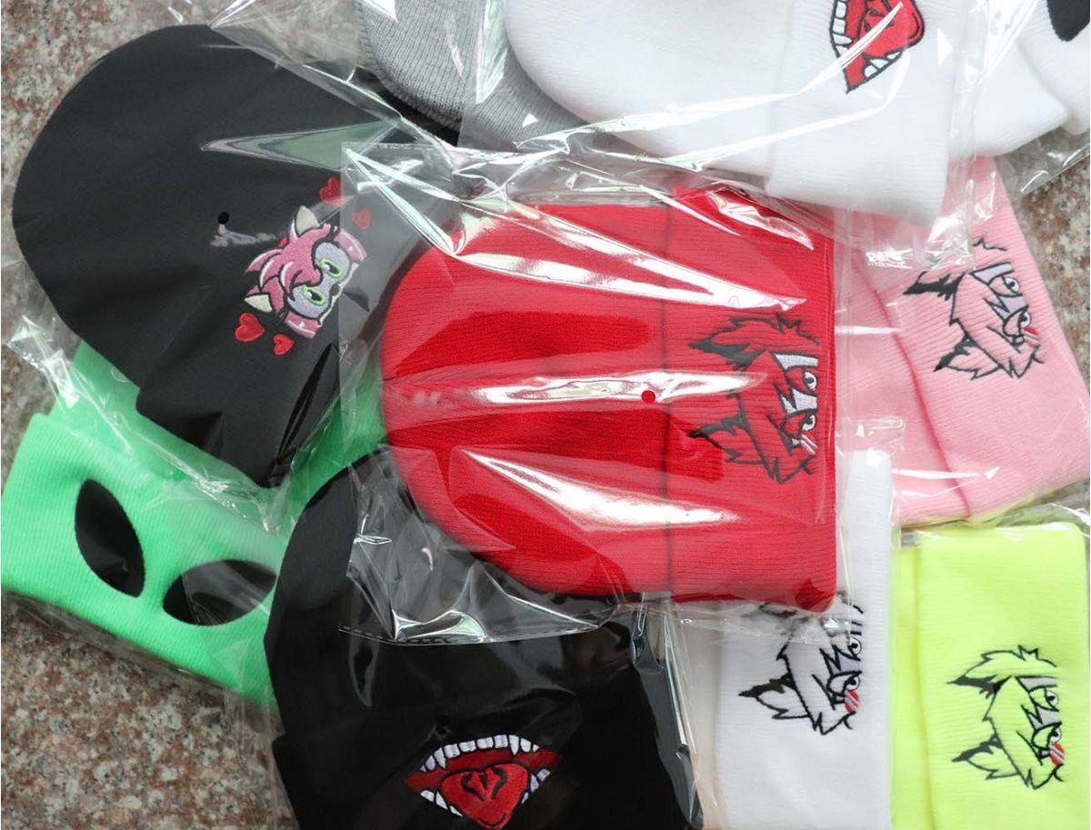 Neue Strickmütze mit großem Zungenmotiv und Stickerei für Damen und Herren, ideal für Herbst und Winter. Warme Wollmütze für Studenten._voghion.com