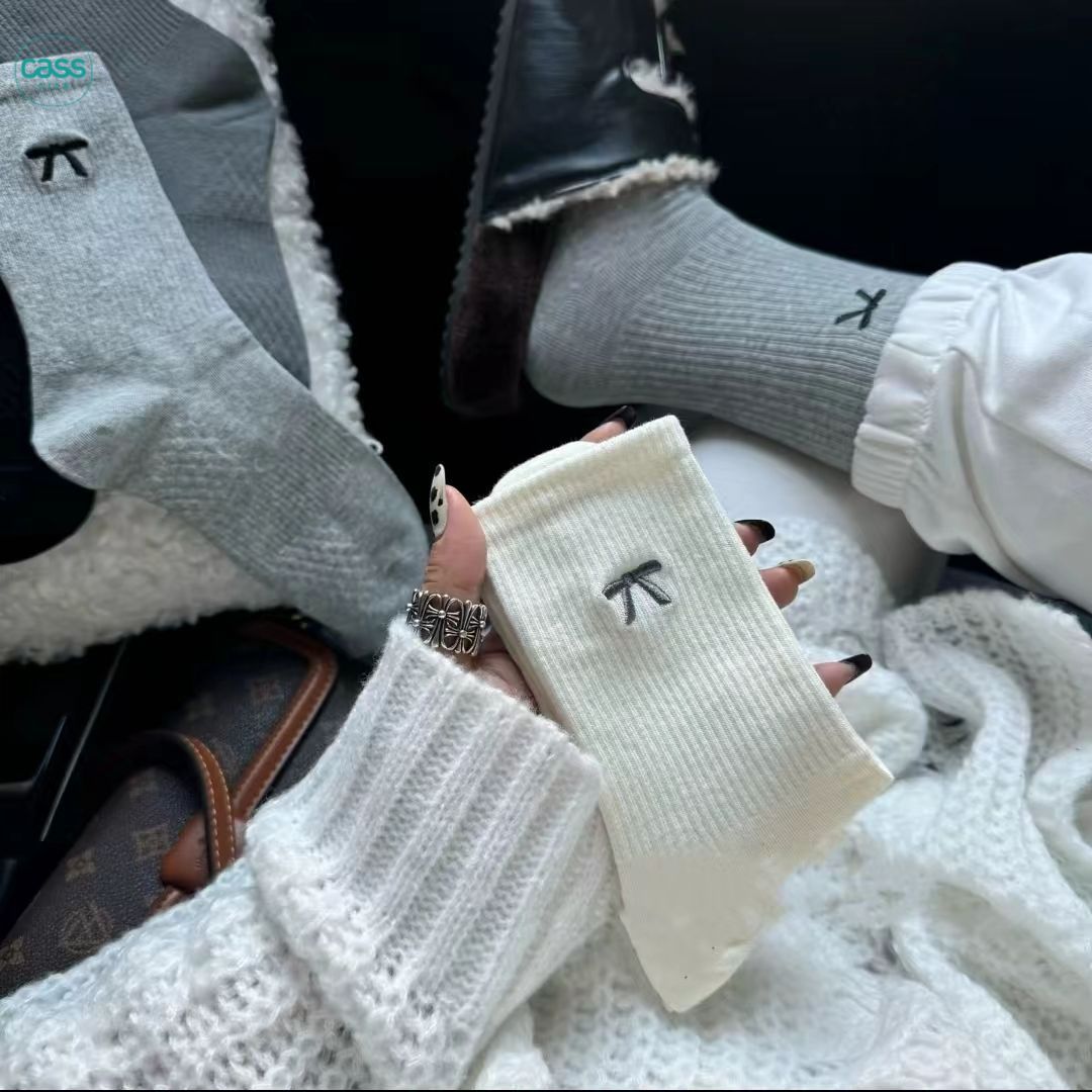 佳适袜子女蝴蝶结中筒袜秋冬款时尚潮流百搭ins潮袜纯色系堆堆袜