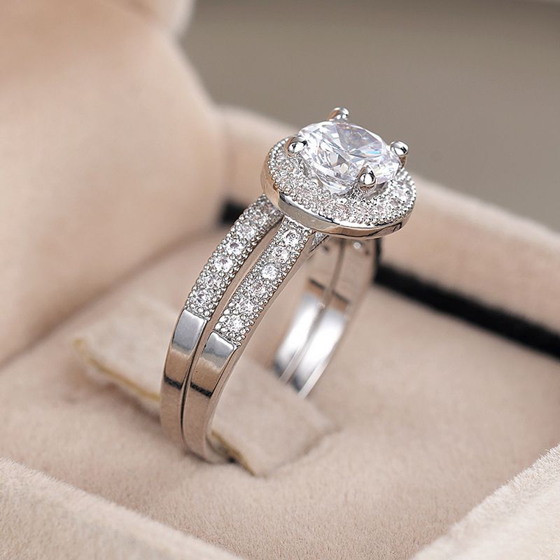 Elegant Designer Ring For Women With Round Zirconia Stone_voghion.com