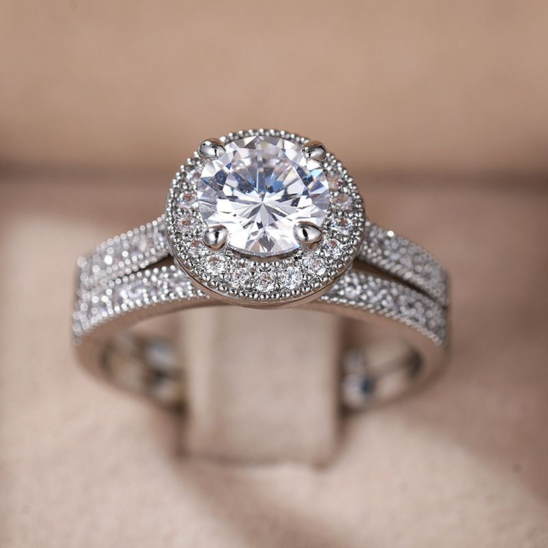 Elegant Designer Ring For Women With Round Zirconia Stone_voghion.com
