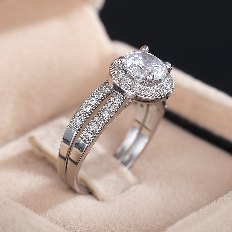 Elegant Designer Ring For Women With Round Zirconia Stone_voghion.com