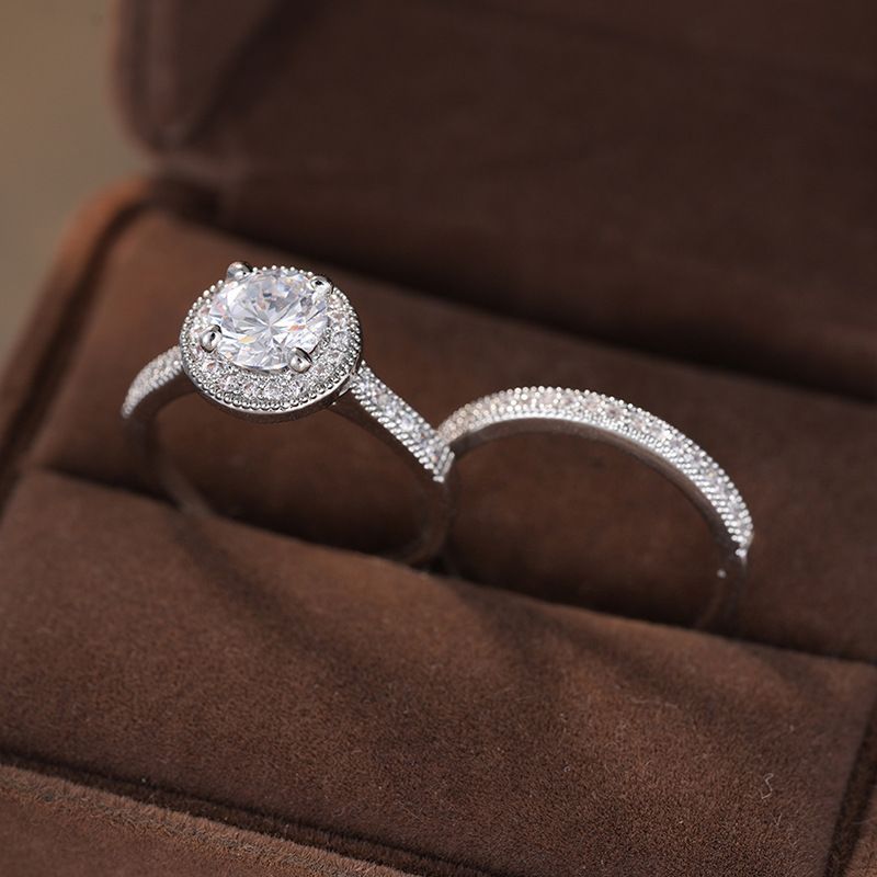 Elegant Designer Ring For Women With Round Zirconia Stone_voghion.com