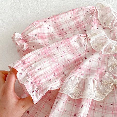 Vestido de princesa a cuadros para bebé niña con cuello bobo_voghion.com