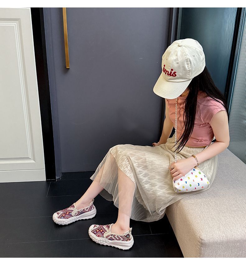 2026 Non-slip Wear-resistant Women's Sports Spring And Autumn Slip-on Soft-soled Breathable Casual Shoes_vogvips.com