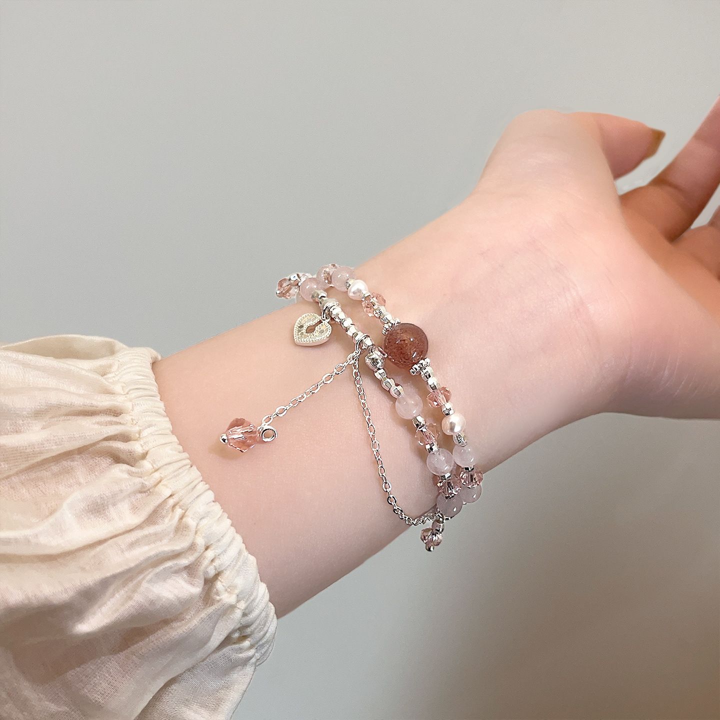 Double-layered Strawberry Crystal Pearl Beaded For Women, Light Luxury Niche Exquisite Bracelet With A High-end Feel,_voghion.com