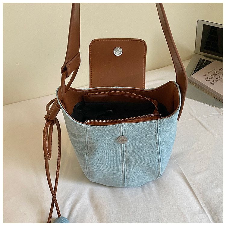 Trendy Women's Saddle Bag For Commuting Stylish Shoulder Crossbody_voghion.com