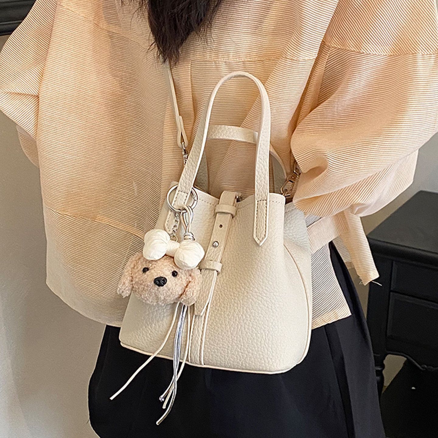 Borsa a secchiello da donna di alta gamma, nuova moda estiva 2026, versatile per il pendolarismo, da portare a spalla, a tracolla o a mano._voghion.com