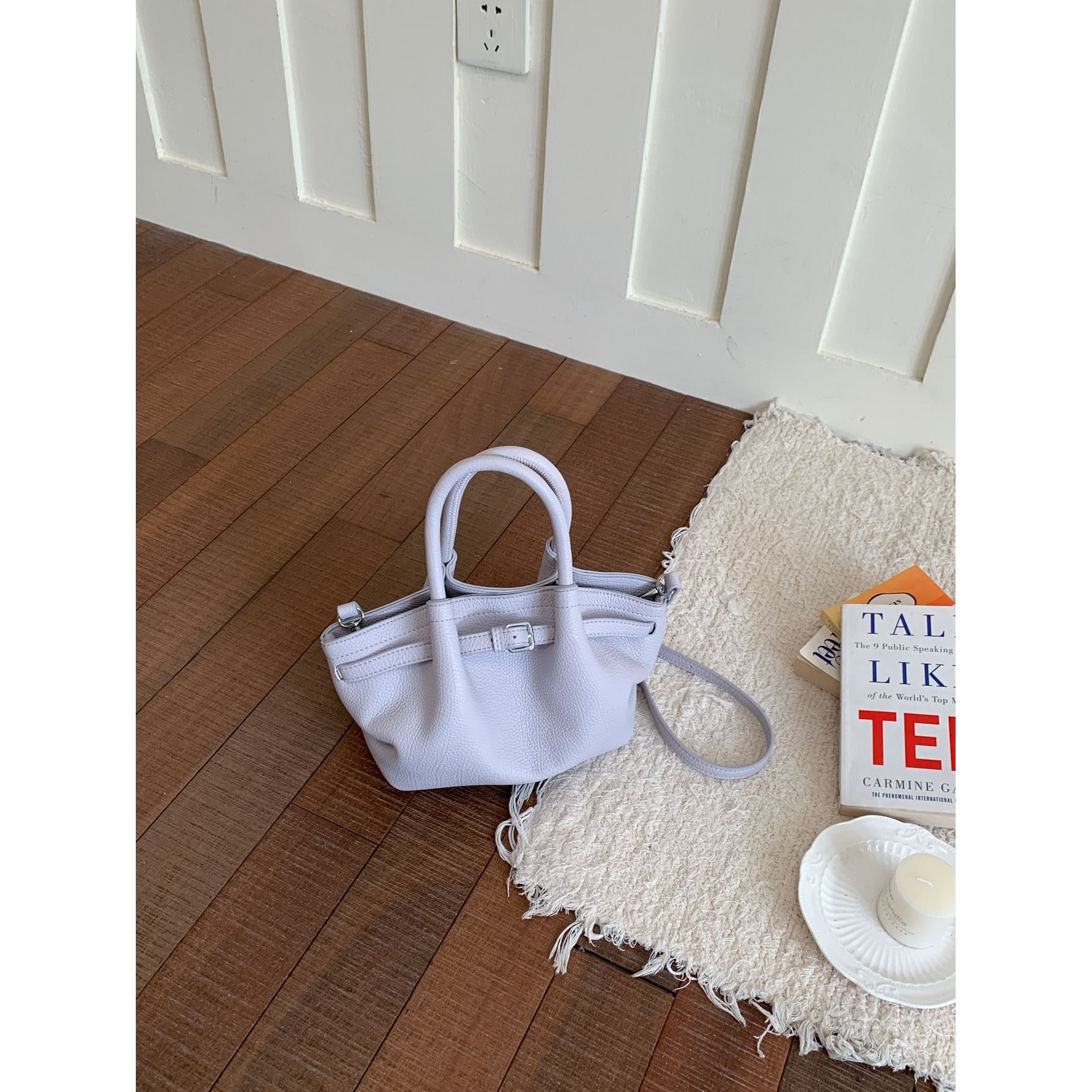 High-end Women's 2026 New Summer Fashion Exquisite Small Handbag For Going Out, Shoulder And Crossbody Commuter Bag_voghion.com