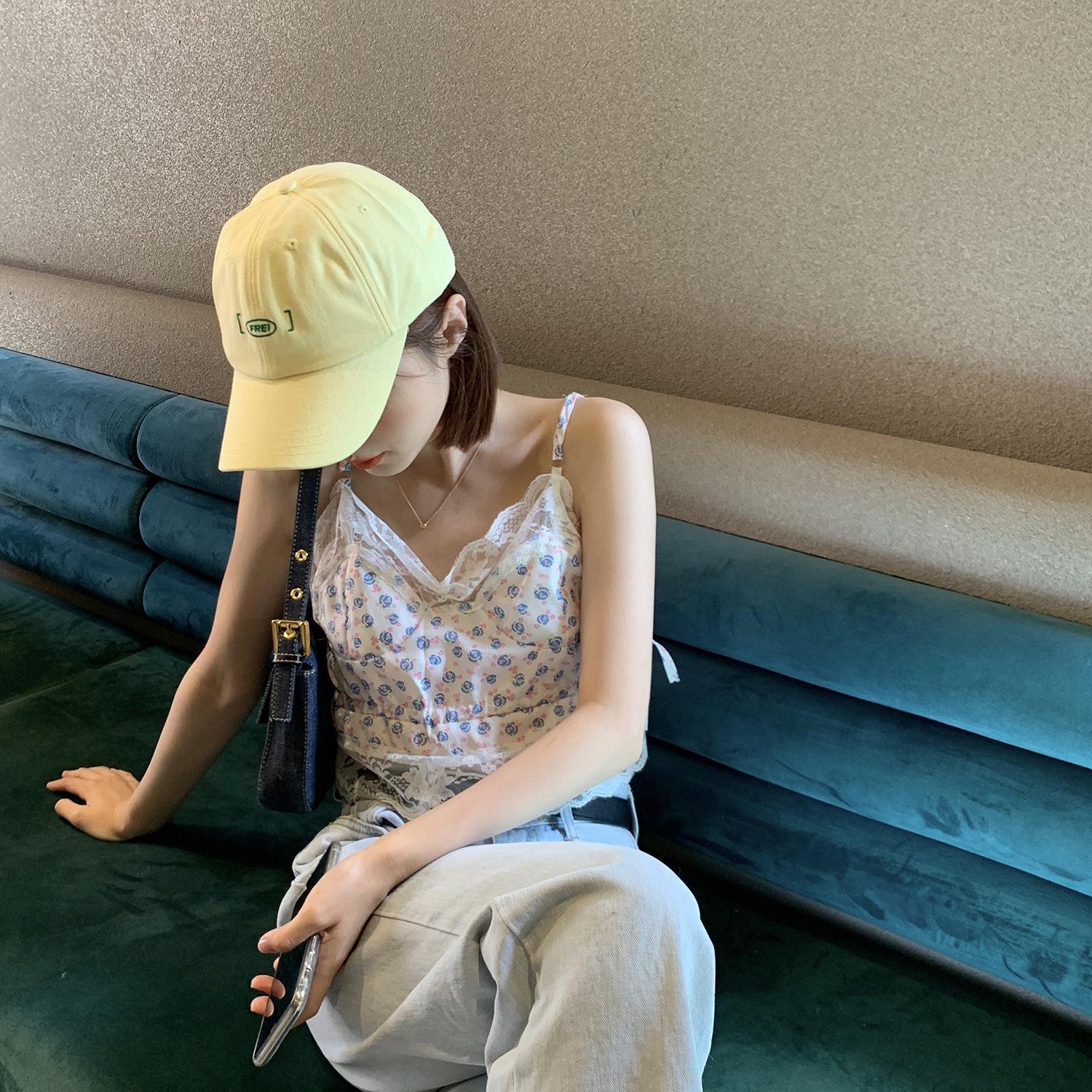 Small fresh college style hat female summer letter embroidery peaked cap baseball cap Korean version of the trendy sunscreen sun hat