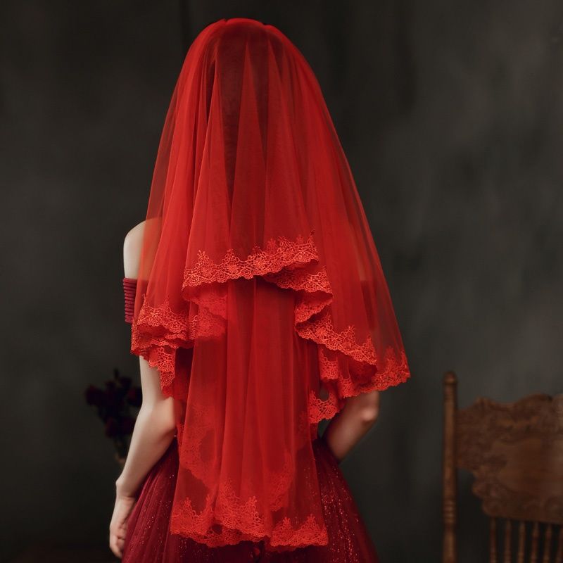 新娘头纱红色蕾丝短款结婚主婚纱头饰秀禾服红盖头中式复古风网纱