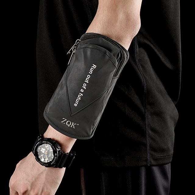 The new outdoor foreign style running mobile phone arm bag for men and women universal lightweight reflective waterproof sports arm mobile phone bag